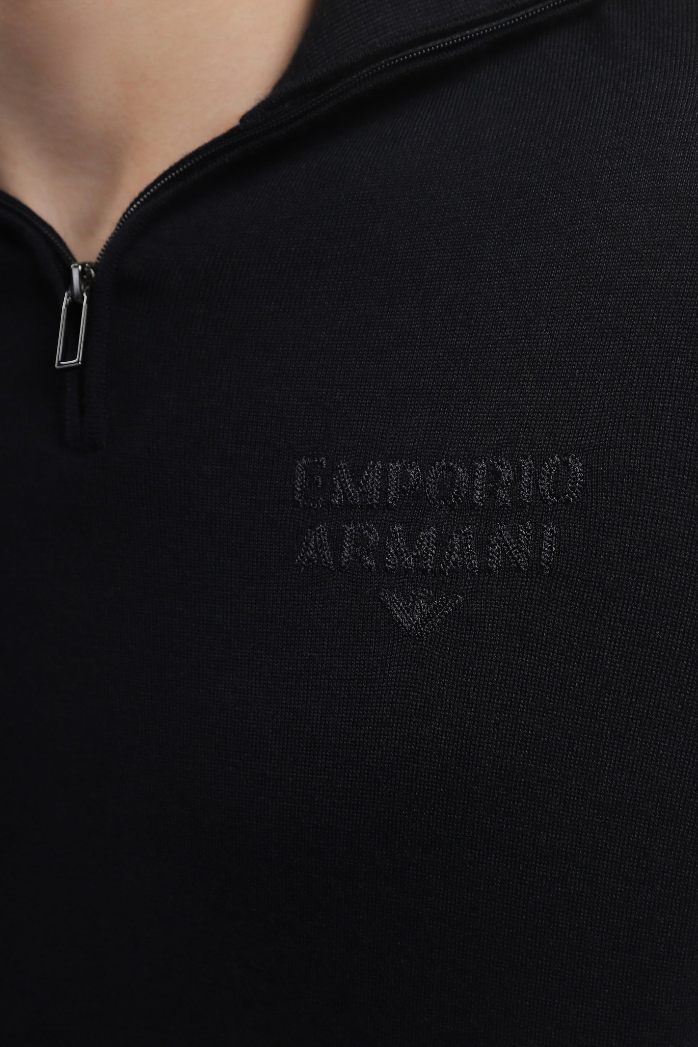 Темно-синій светр Emporio Armani